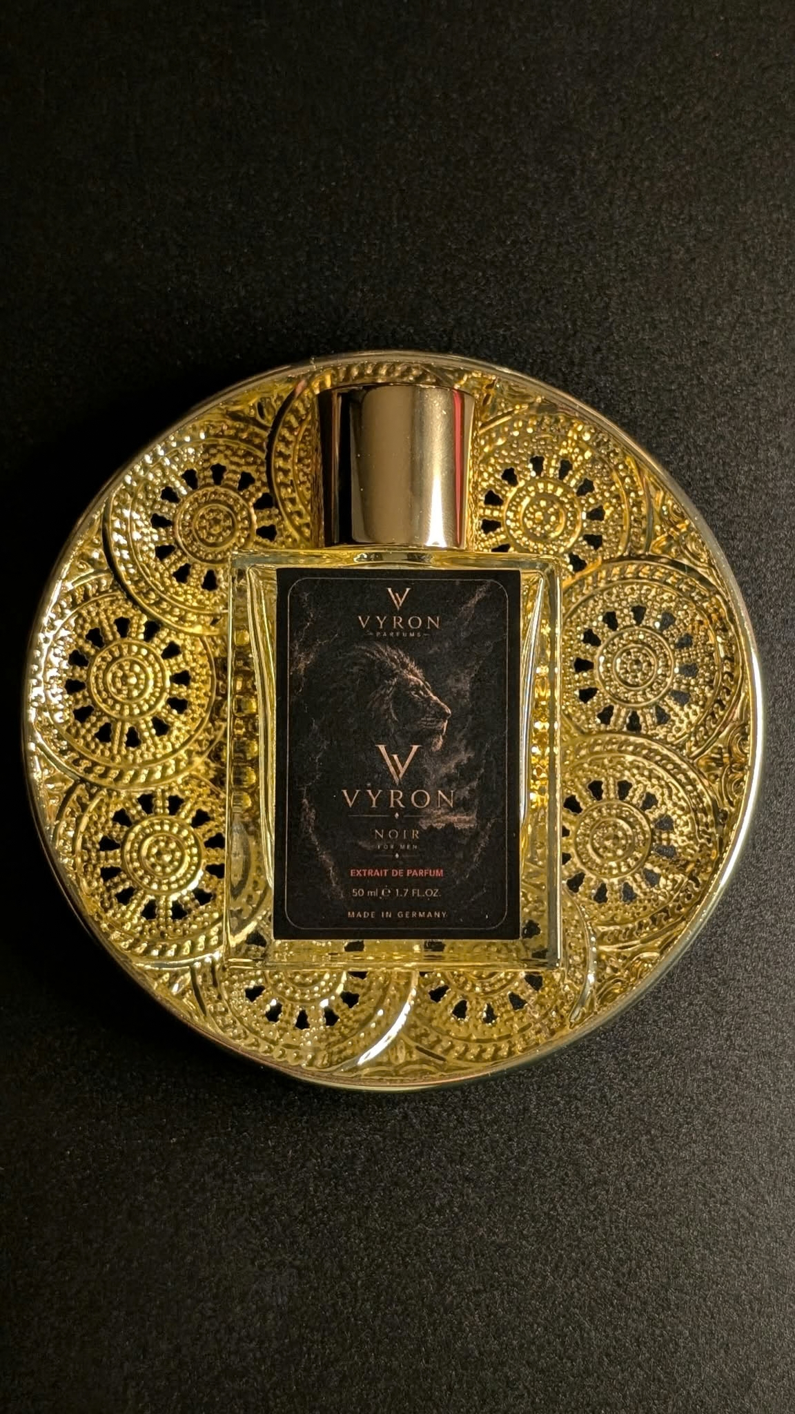 VYRON NOIR Parfum